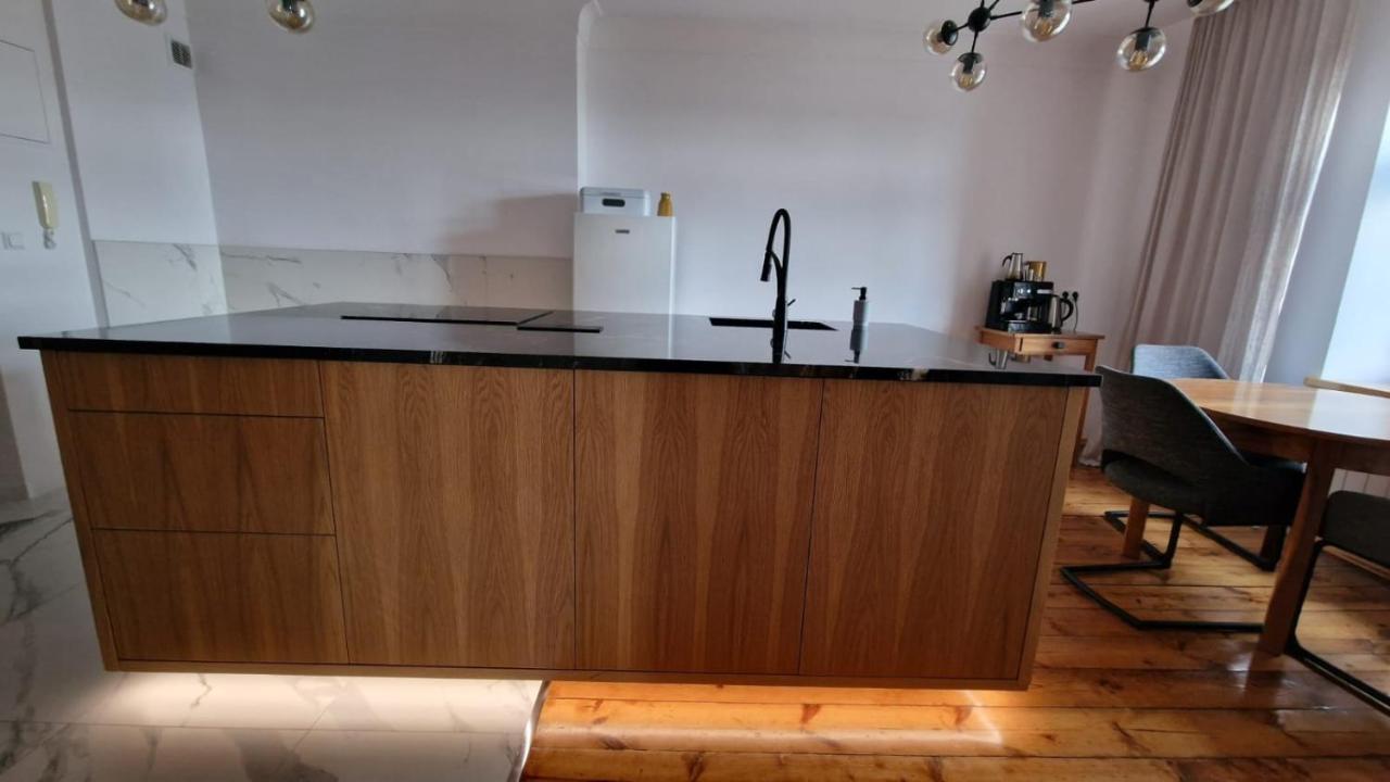 Apartament Grodzka1, 100 M2 Przy Przemyskim Rynku Z Widokiem Na Rynek I Panorame Miasta Przemysl Exterior photo